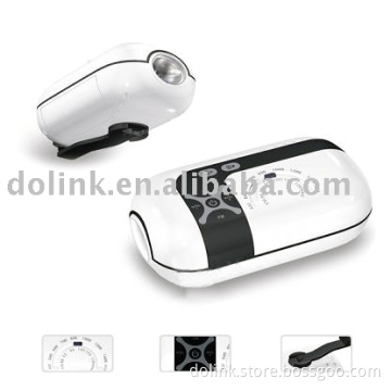 Crank Dynamo Flashlight With AM/FM Radio and Mobile Phone Charger